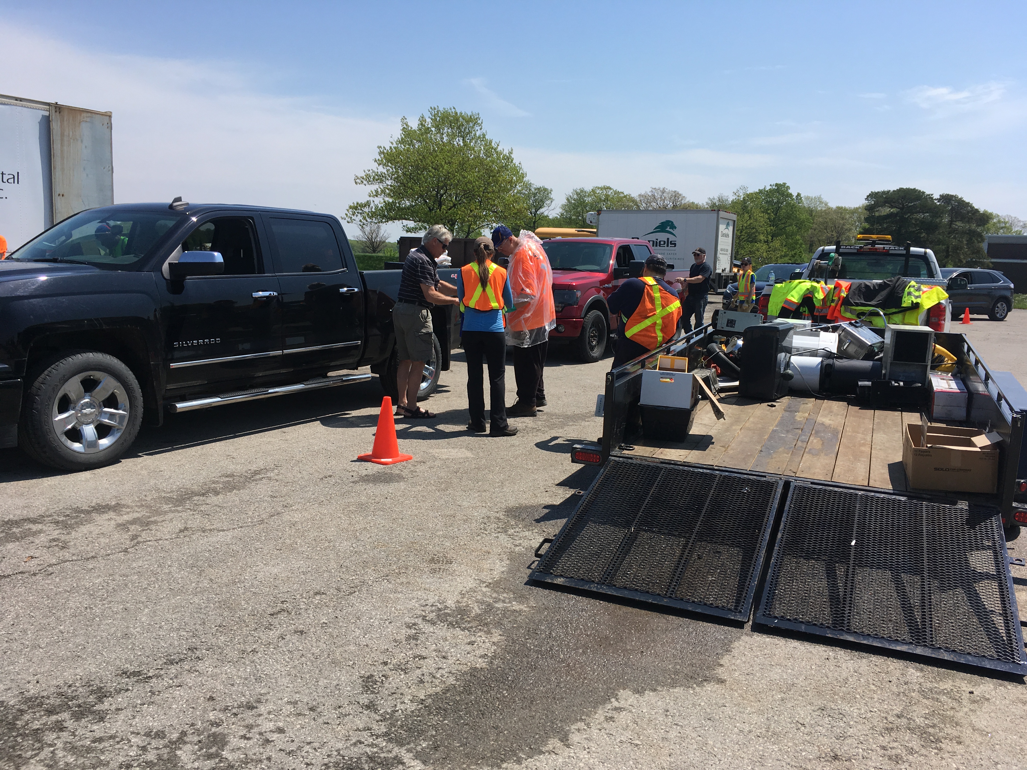 Featured image for County hosts hazardous, e-waste collection event