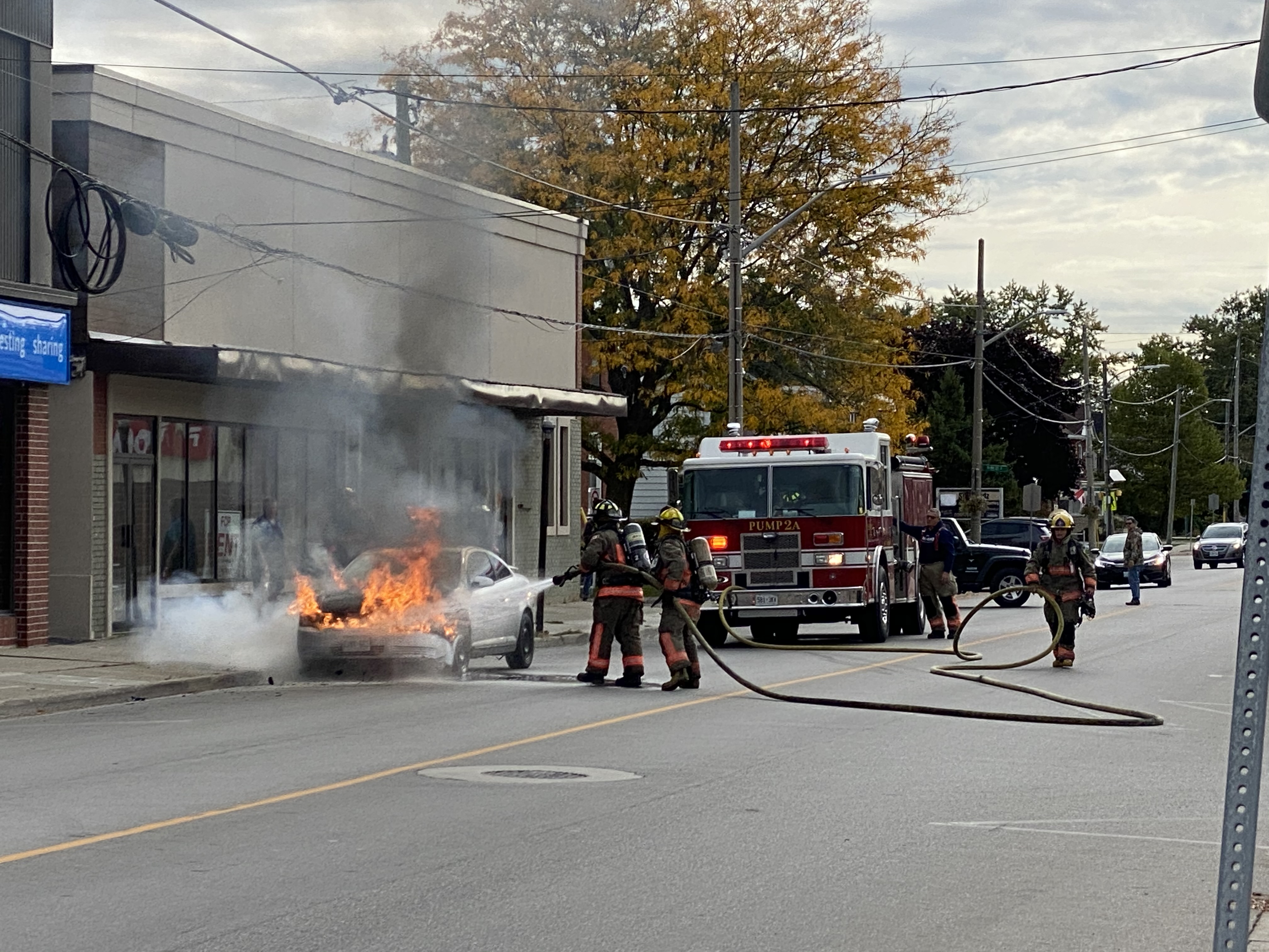 Featured image for Car erupts in fire in Hagersville