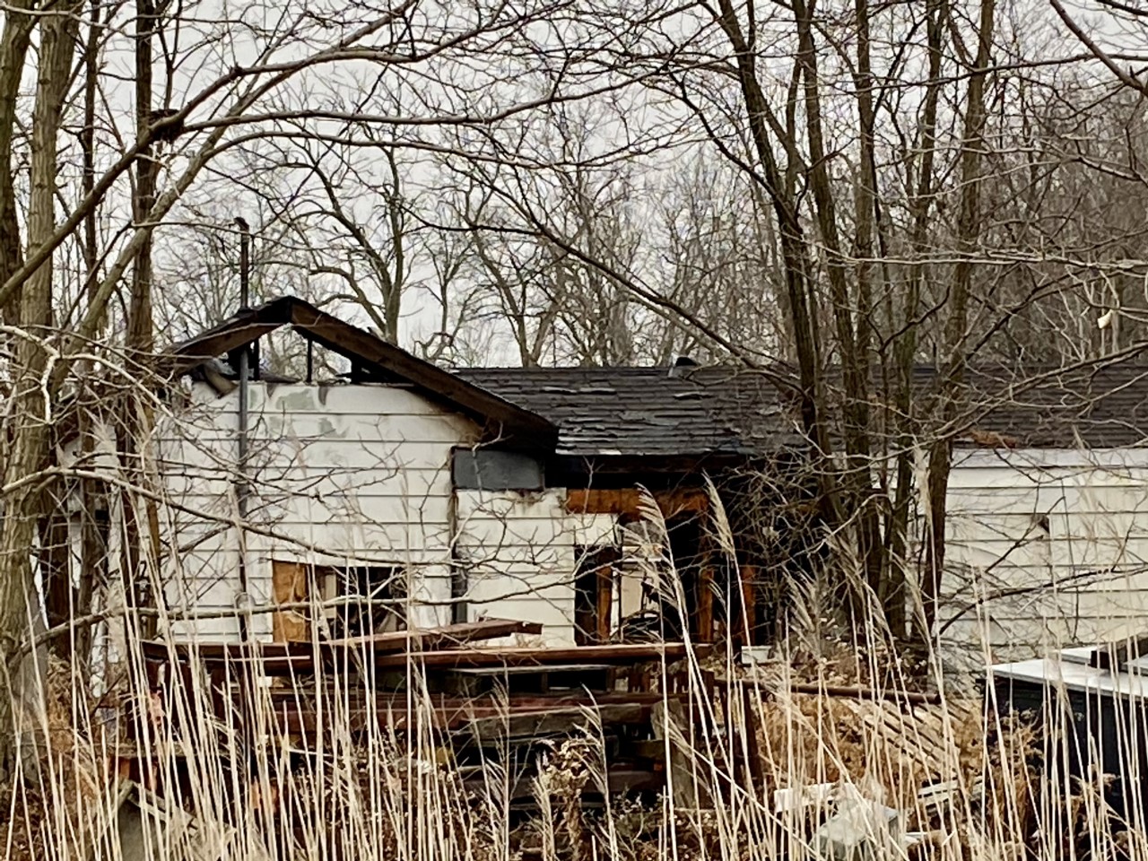 Featured image for Fire on Highway 6 in Jarvis, deceased individual found inside
