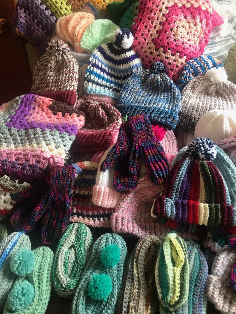 Featured image for Cayuga crafters help warm up Haldimand