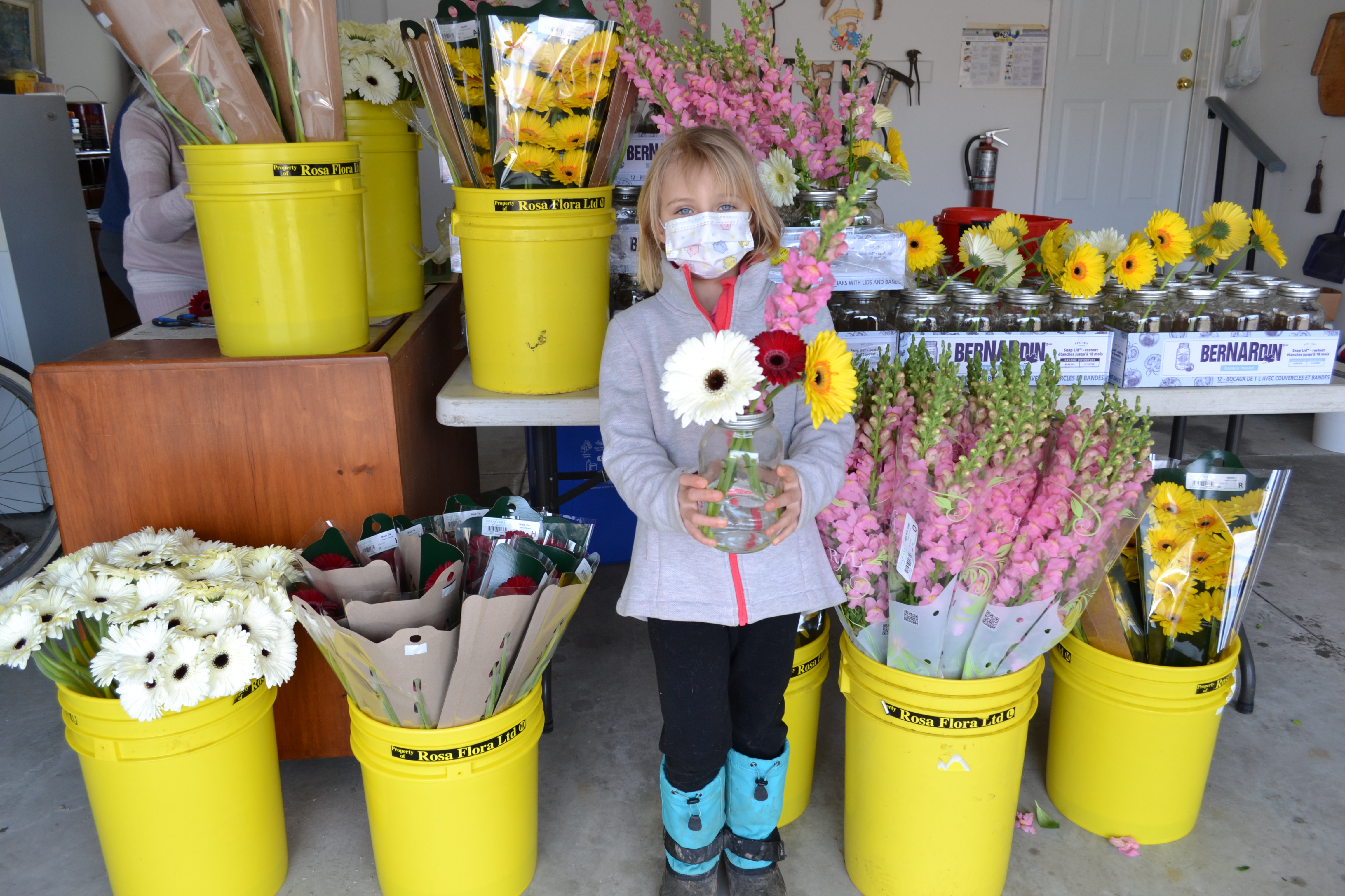Featured image for Flower power brings joy to seniors