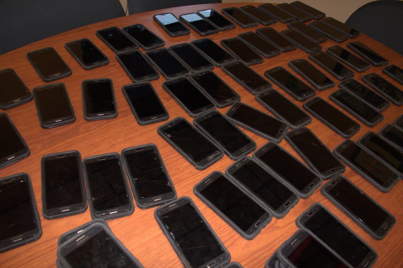 Featured image for Victim Services of Haldimand Norfolk receives surplus cell phones from OPP