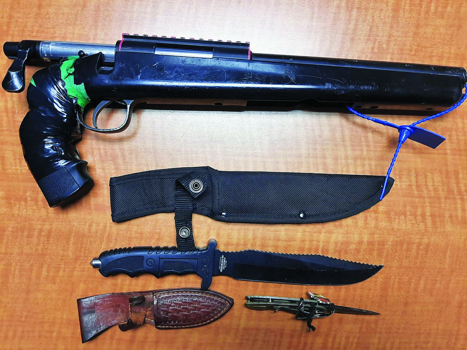 Featured image for OPP arrest suspicious person for weapons charges