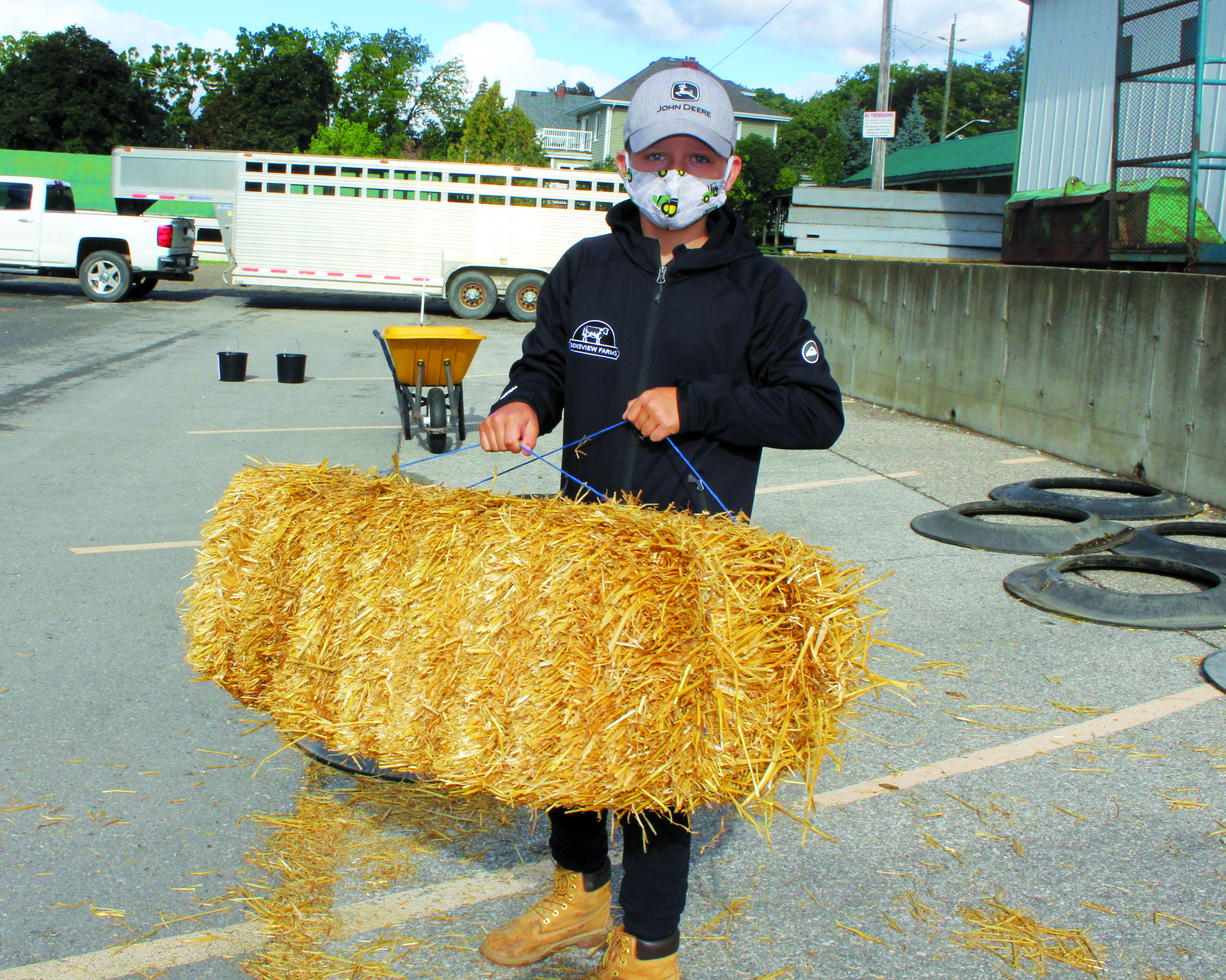 Featured image for Local students enjoy  an Ag-citing Agstravaganza
