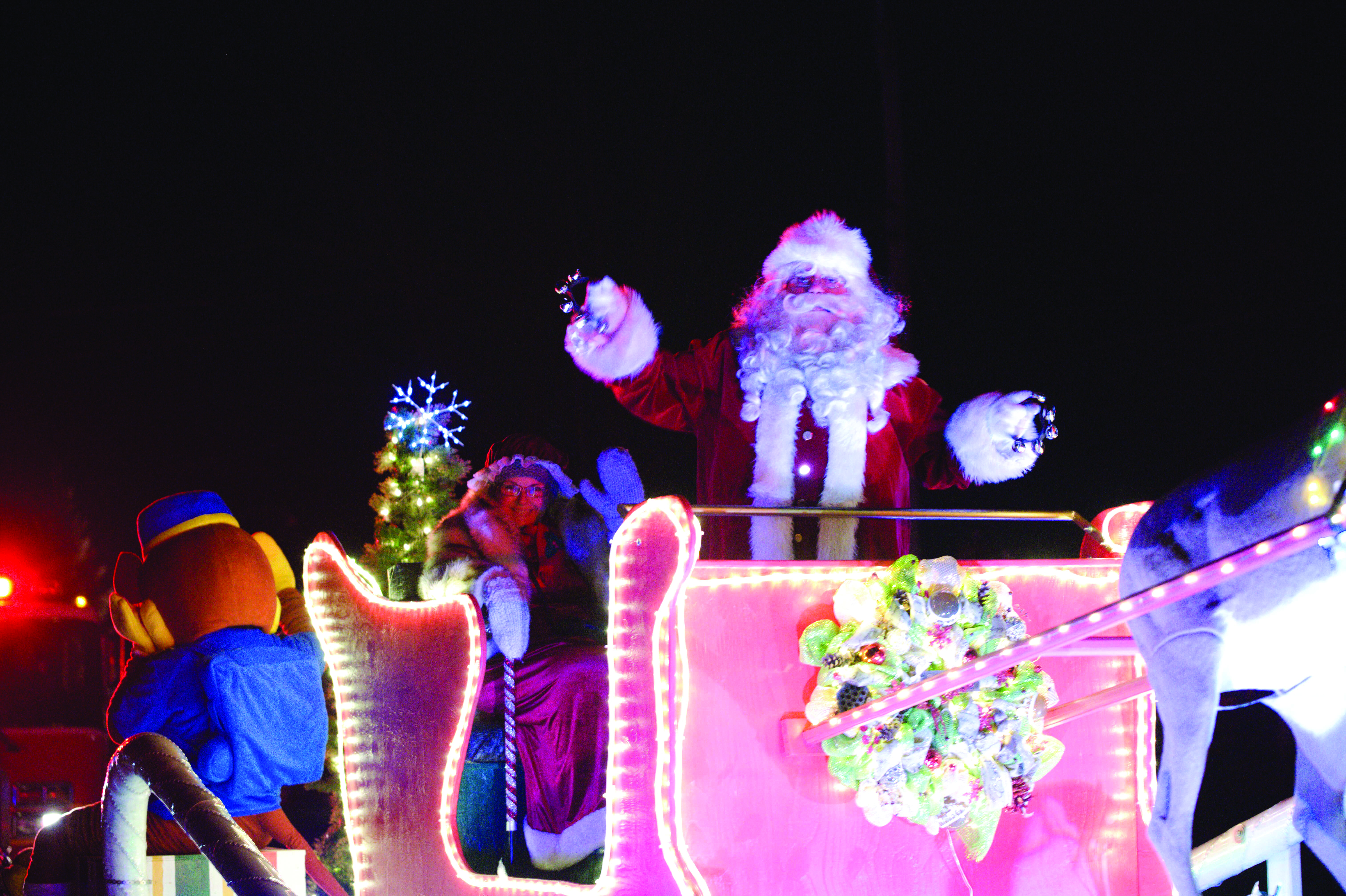 Featured image for Santa touches down in Hagersville