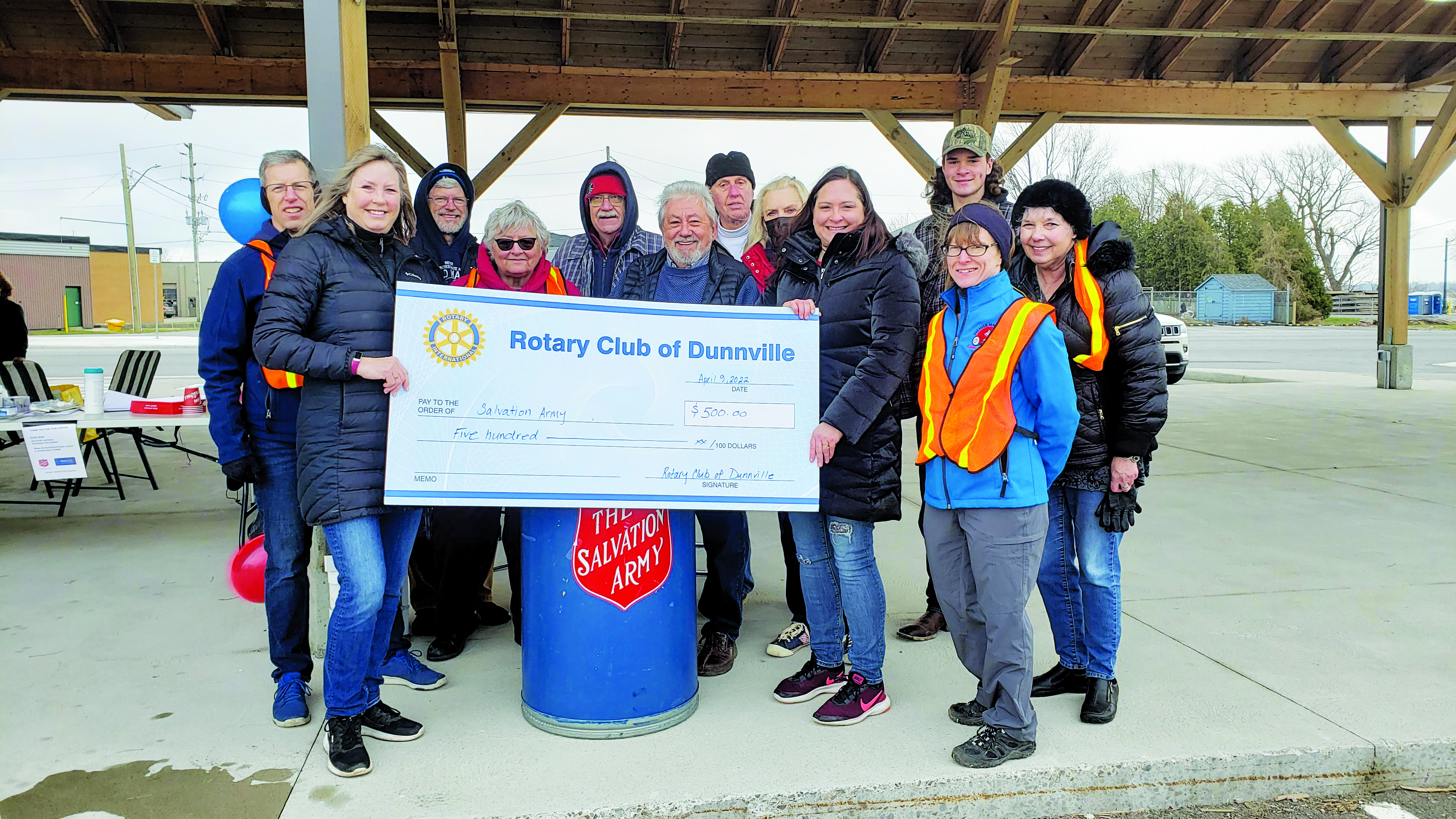Featured image for Rotary Club hosts successful bottle and food drive