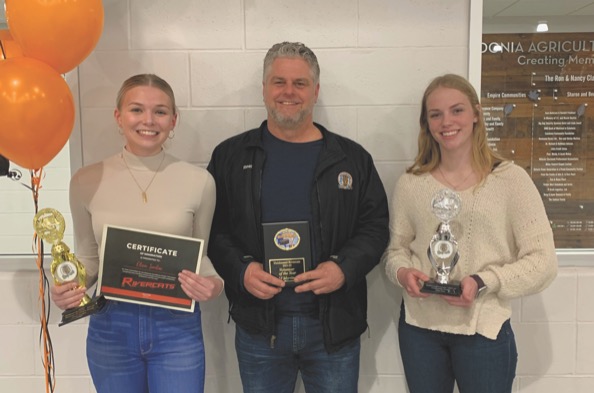 Featured image for RiverCats award night recognizes athletes, volunteers