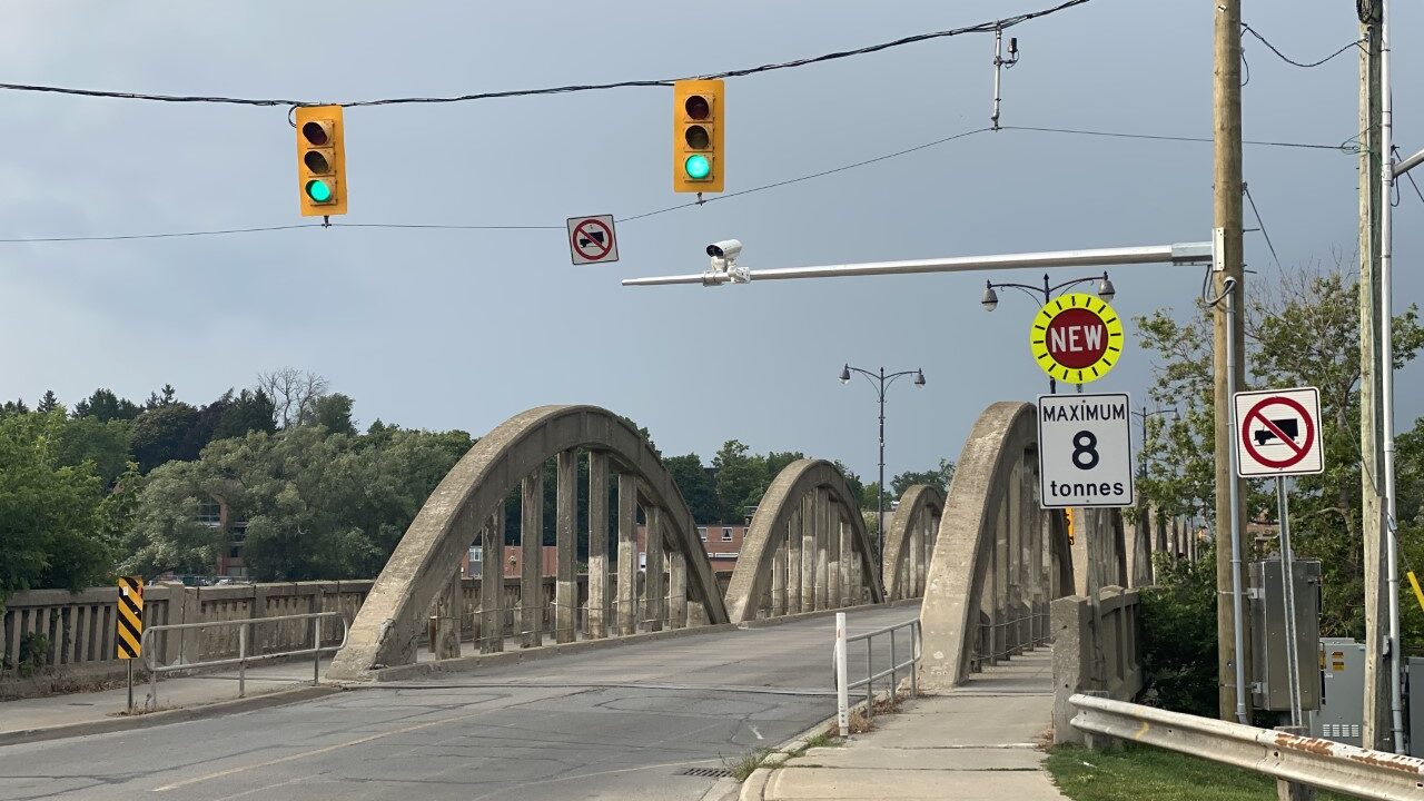 Featured image for MPP pushes MTO on Argyle Bridge