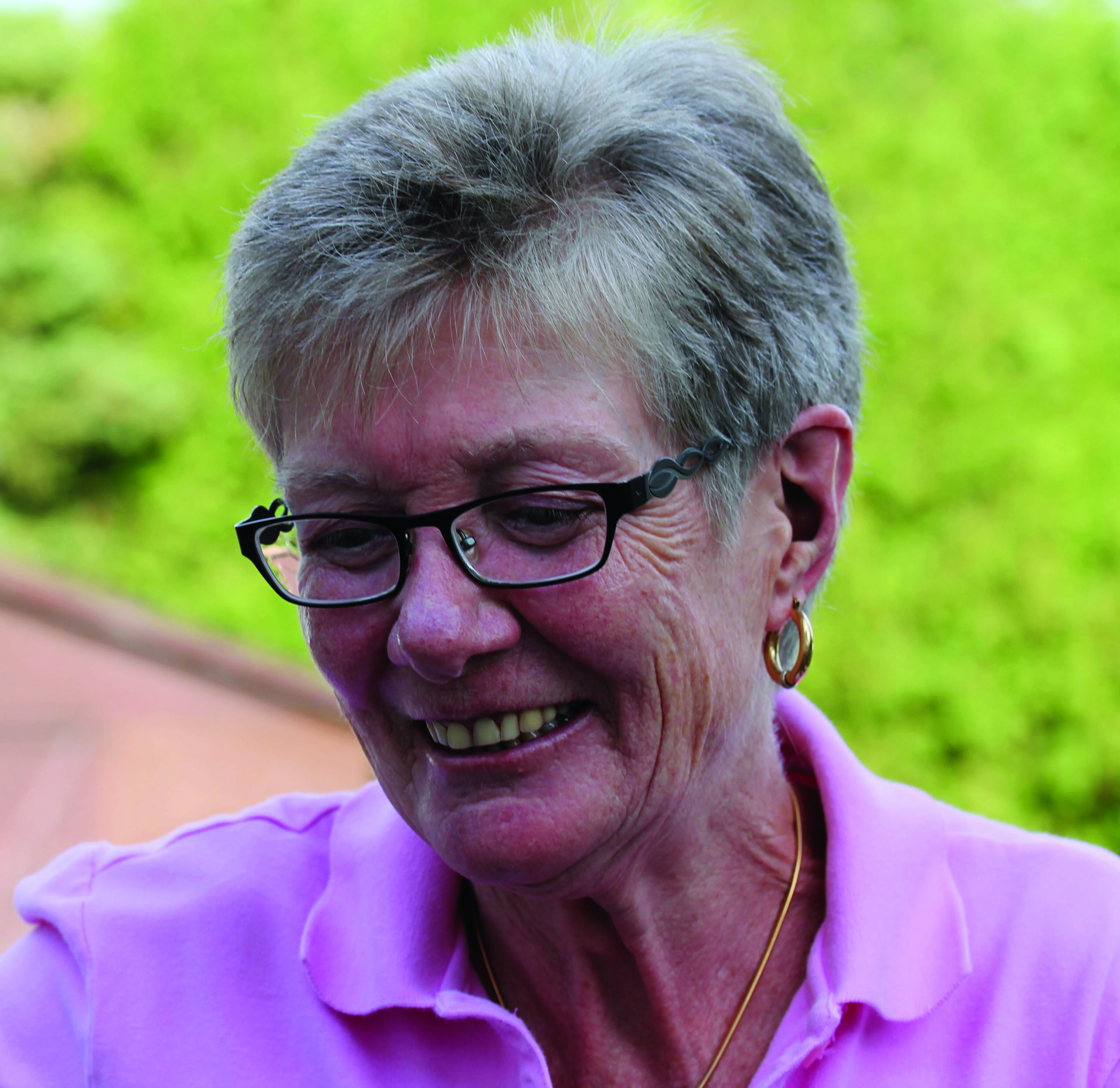 Featured image for LAUCHLAN, Linda