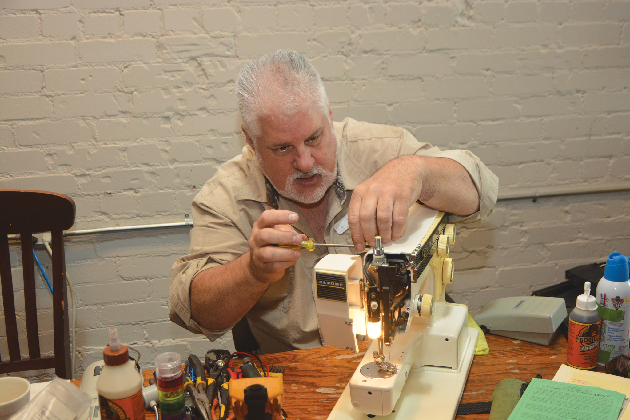 Featured image for Old items find new life at Dunnville Repair Café