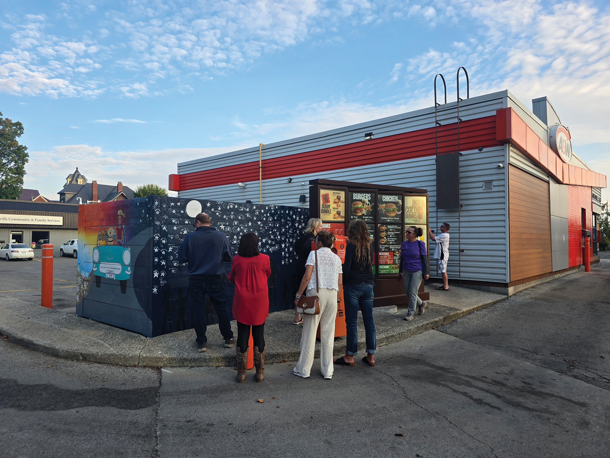 Featured image for Community celebrates new mural in Dunnville