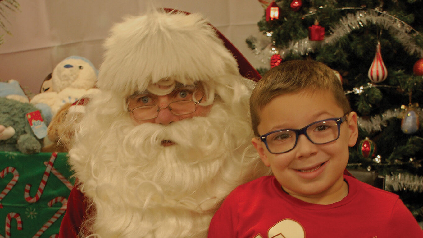 Featured image for Townsend hosts Santa Claus for breakfast at Lion’s Hall