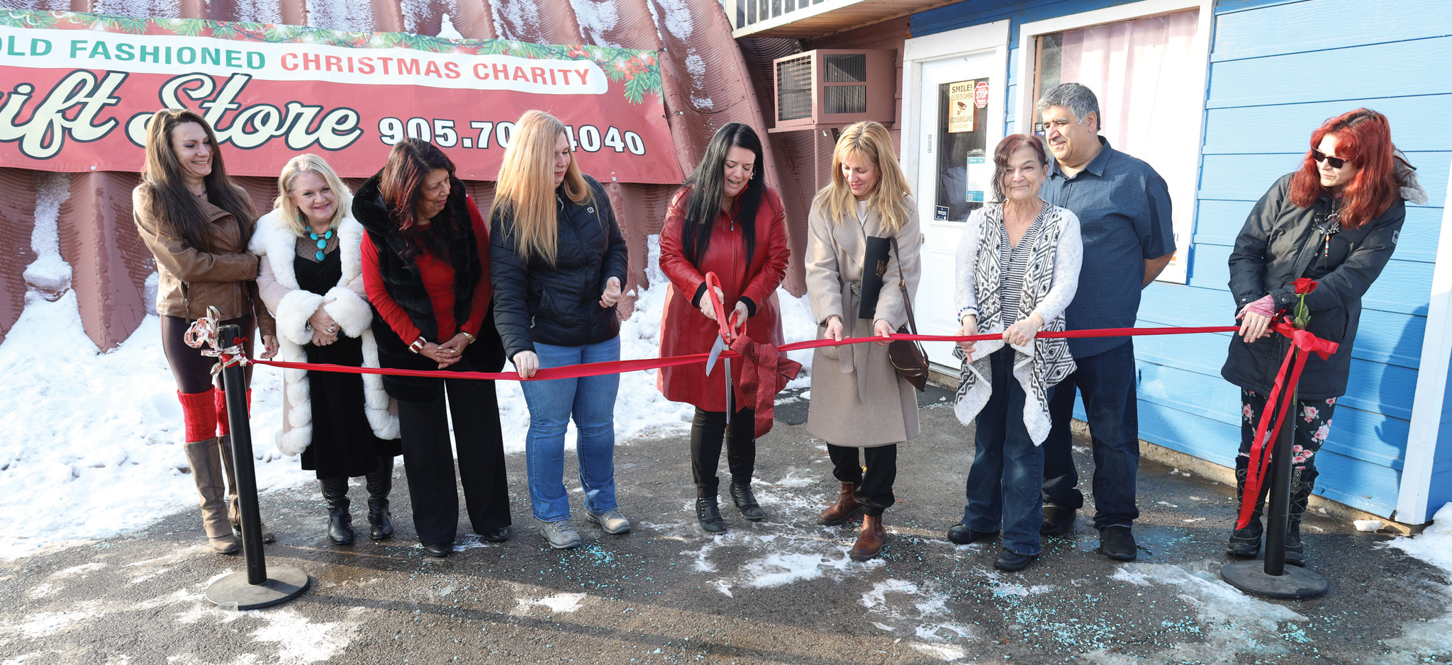 Featured image for Julia’s Old-Fashioned Christmas Charity in Dunnville has grand re-opening