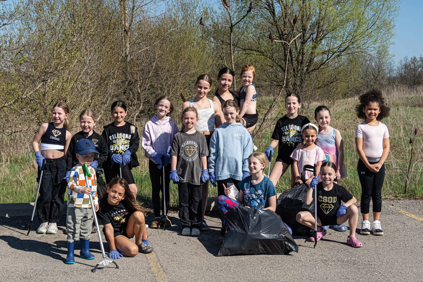 Featured image for Residents across Haldimand pitch in for Earth Day