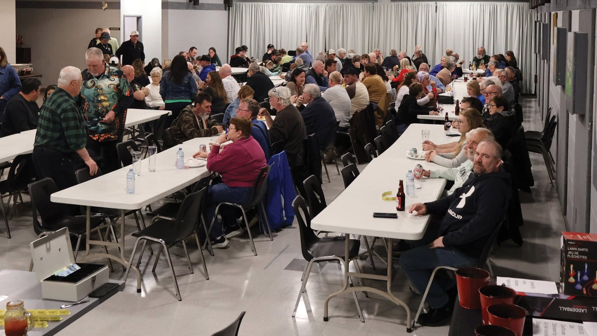 Featured image for Fantastic turnout for Hagersville Hawks’ fish fry